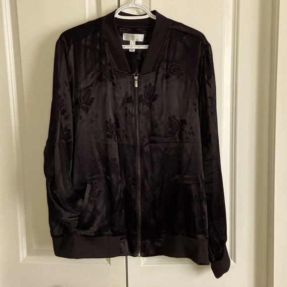 Addition Elle satin bomber - Picture 1 of 2